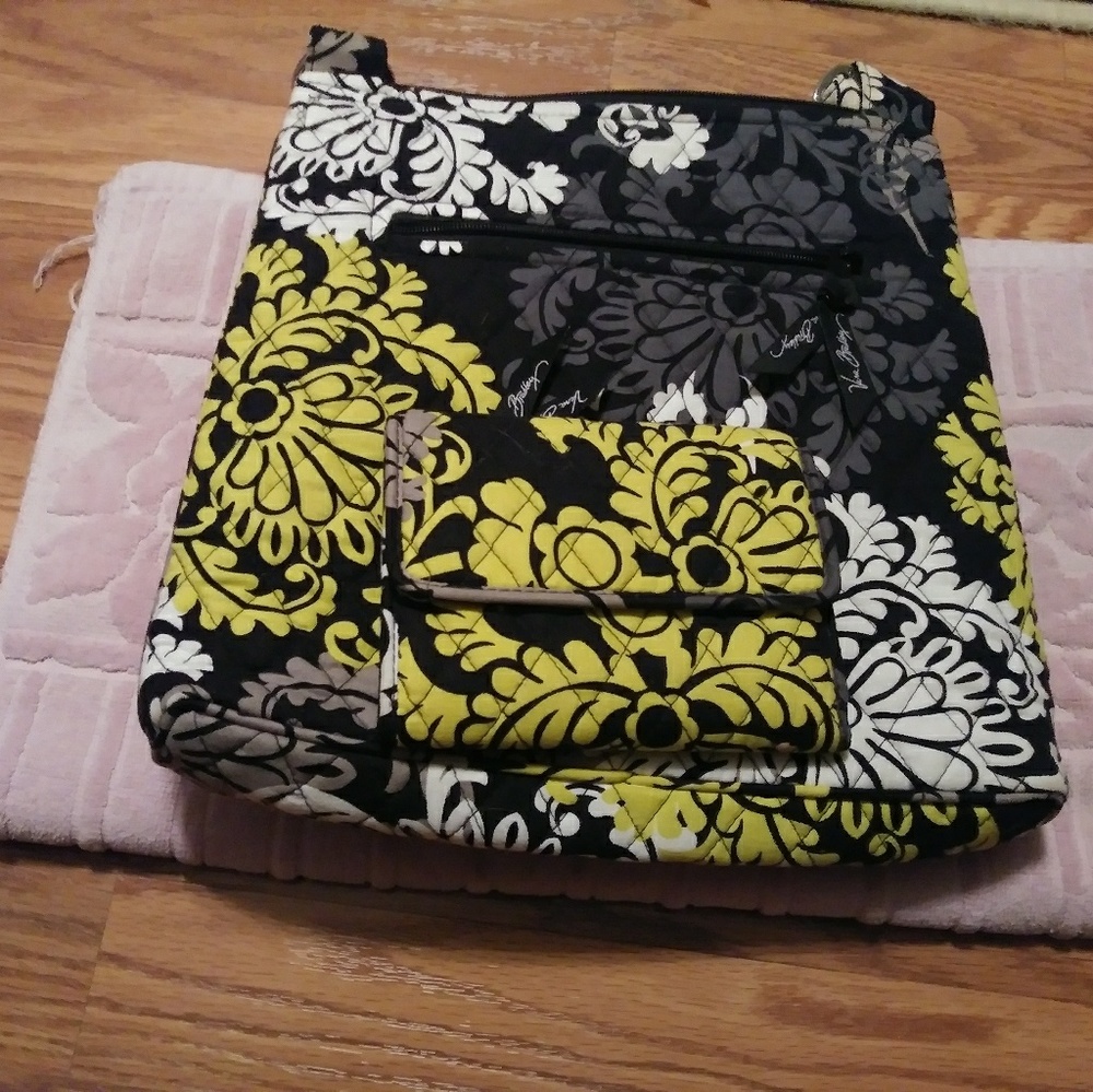 Vera Bradley purse and wallet